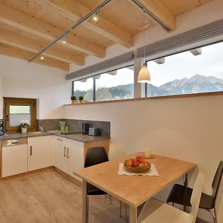 Daire Und Helene Koller *