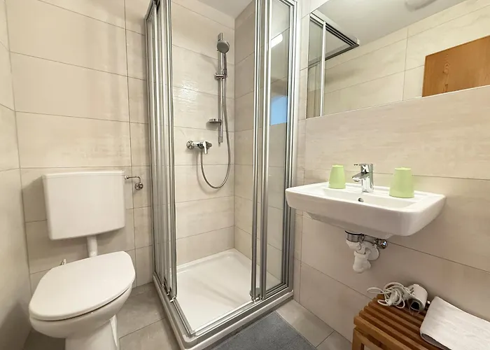 Und Helene Koller * סול