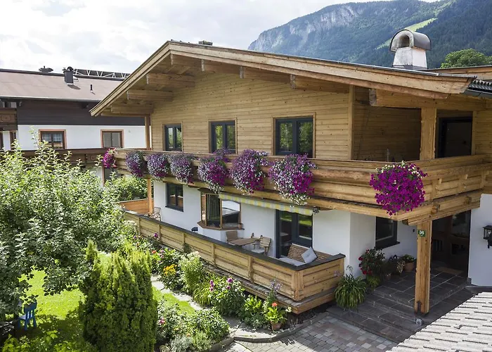 Und Helene Koller דירה *